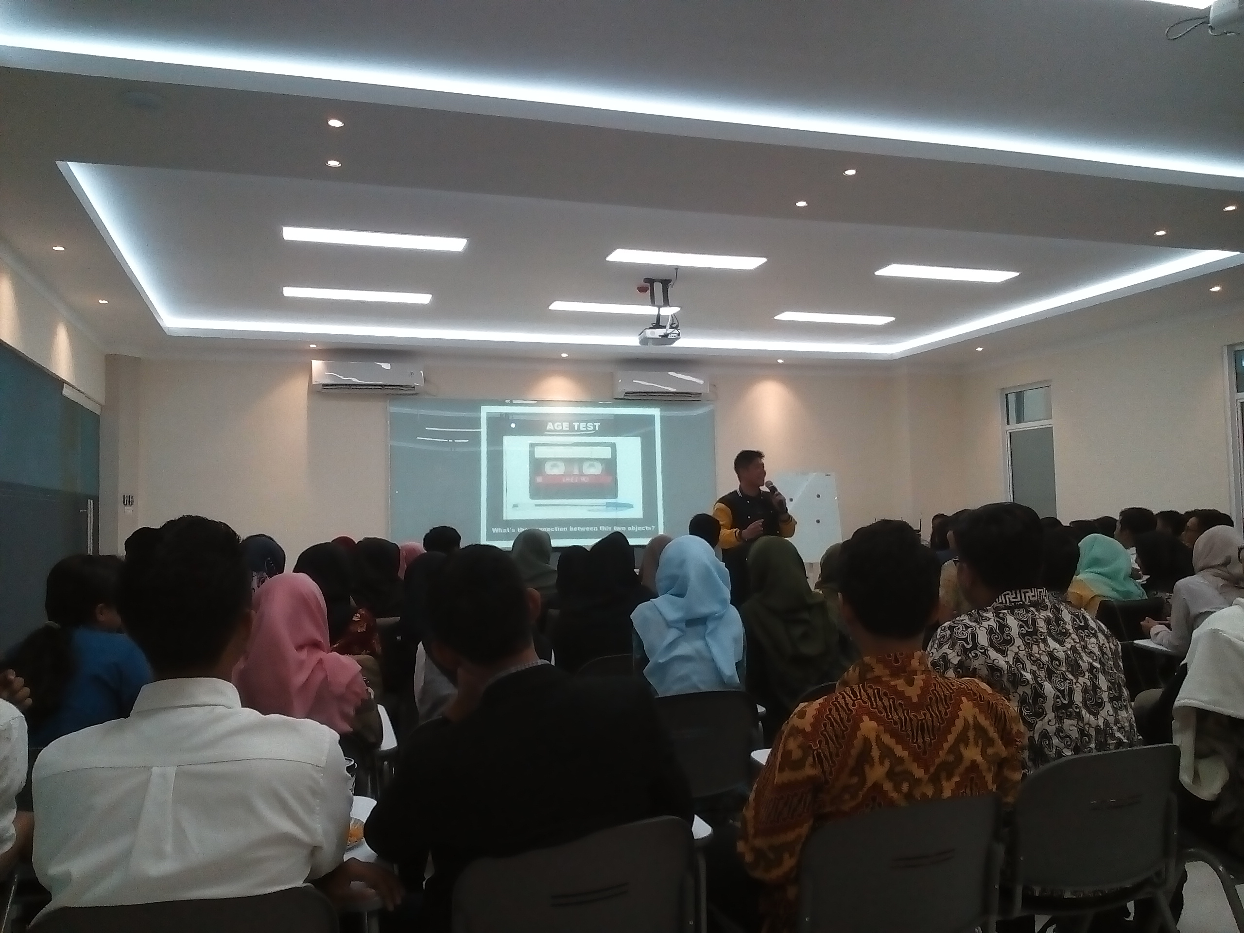 Pelatihan Kerja Bagi Alumni Universitas 17 Agustus 1945 Surabaya