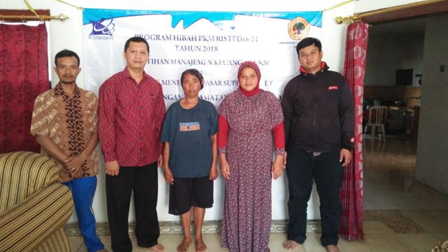 Dosen Informatika Untag Surabaya Melakukan Pengabdian Masyarakat di Trawas