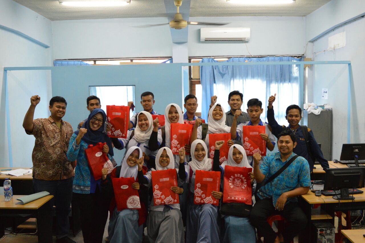 PELATIHAN SIMULASI CISCO