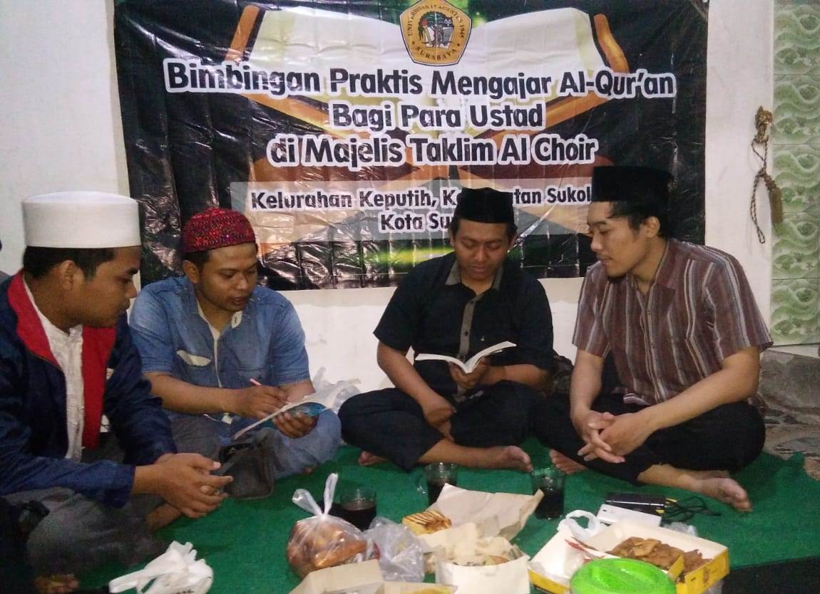 Dosen Informatika Untag Surabaya Melakukan Pengabdian Pelatihan Membaca Al Qur'an di Keputih Surabaya