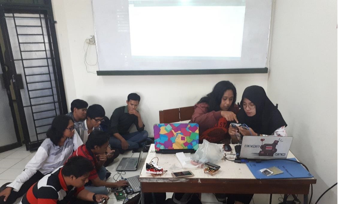 ROBOT UTAS-RT Teknik Informatika Untag Surabaya